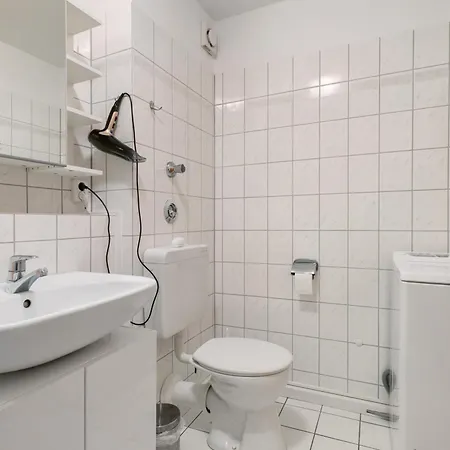 2 Haus Deichblick Apartment Schillig